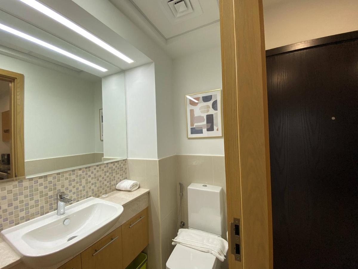 Lux Bnb Bellevue Tower Downtown Apartment Dubai Exterior foto