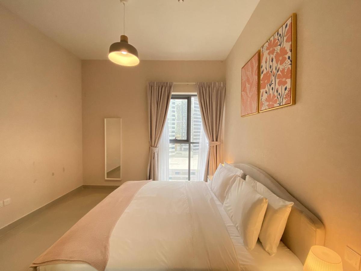 Lux Bnb Bellevue Tower Downtown Apartment Dubai Exterior foto