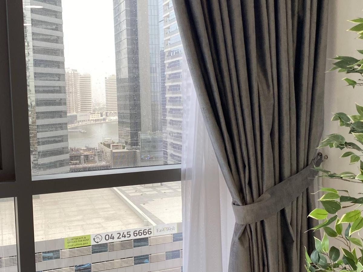 Lux Bnb Bellevue Tower Downtown Apartment Dubai Exterior foto